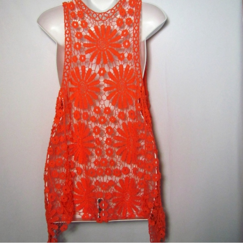 🔥Betsey Johnson Daisy Crochet Vest- RARE -DEADSTOCK